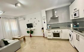 “Smile Nerja” Chic Apartment With Wifi, 4 Guests